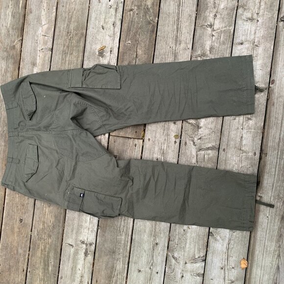 Nike SB Cargo Pants Size 34 Green - Picture 3 of 9